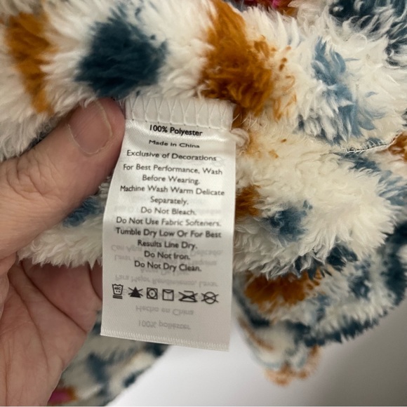 Eddie Bauer Women’s Sherpa Fleece 1/4 Zip Pullover XL Aztec Print - Picture 6 of 8